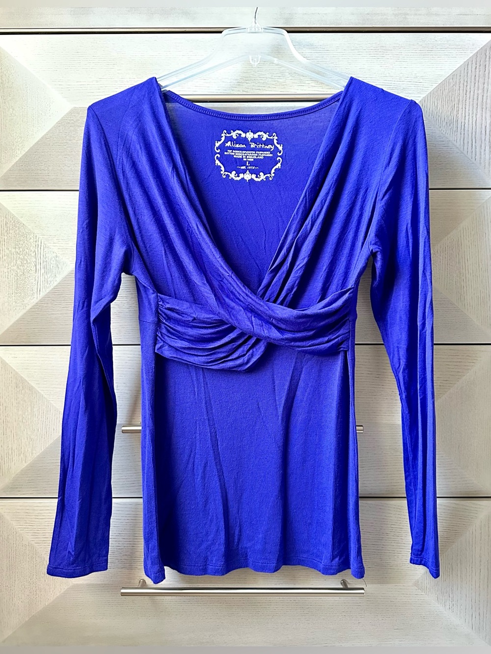 ALLISON BRITTNEY WOMEN’S LONG SLEEVE TWIST FRONT TOP - ROYAL BLUE - SIZE L
